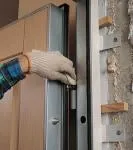 метална врата