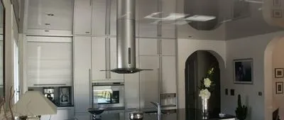 Опънати тавани в недостатъците кухненските Отзиви от проблеми, кухня