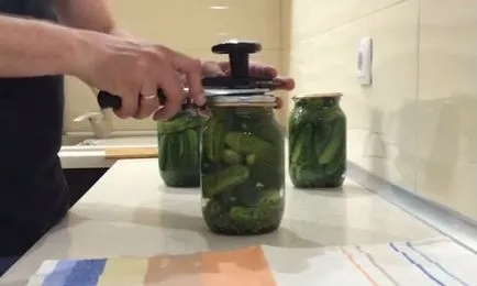 Кисели краставички през зимата