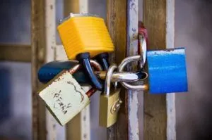 Open катинар със собствените си ръце, без ключ