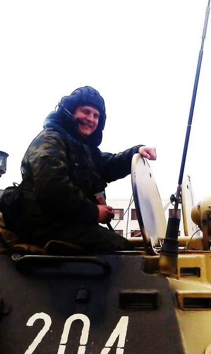За да научите как да се поставят в нашата военна служба и да пристрастия - dahamite
