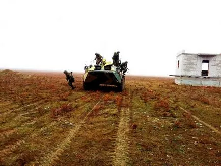 За да научите как да се поставят в нашата военна служба и да пристрастия - dahamite