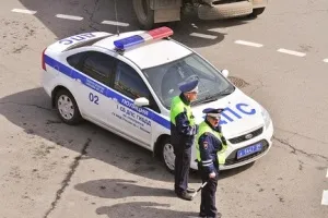 Бележка на водача, когато общувате с ДПС през 2017 г. Тайните на комуникация с органите на КАТ и пътна полиция