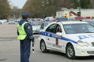 Бележка на водача, когато общувате с ДПС през 2017 г. Тайните на комуникация с органите на КАТ и пътна полиция