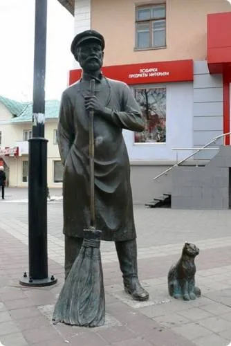 Паметници котки и котки