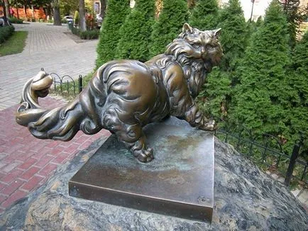 Паметници и скулптури на котки (котки) Паметници и скулптури на котки