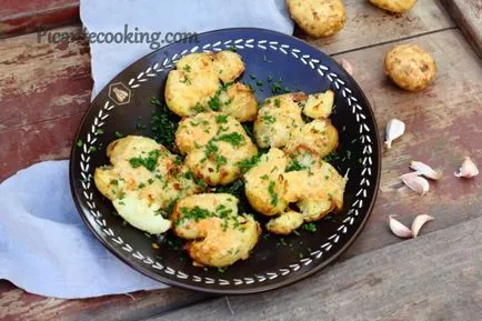 Печени картофи с чесън и сирене, picantecooking (пармезан) Печени картофи с чесън и сирене, picantecooking