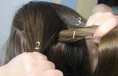 Weave плитки за средна коса 8 прости прически