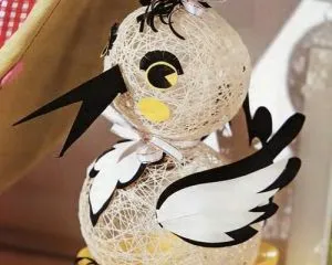 Занаяти от конци и лепило