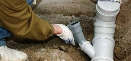 Правилна маршрутизация на отпадни води в частна къща със собствените си ръце
