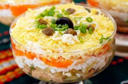 Салата с говеждо черния дроб и кисели краставички - зимни забавления