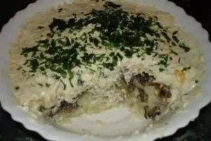 Салата с пържени гъби и картофи