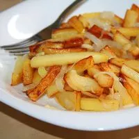 Колко калории има в пържени картофи