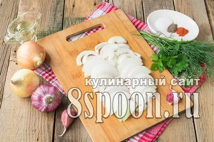 Свинско пържени в тиган с шайби лук