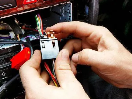 Шофиране кола свързаност