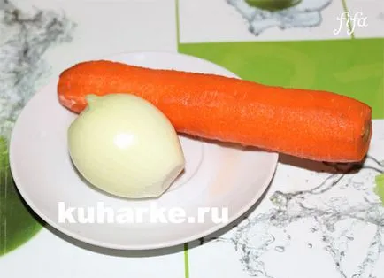 Задушени свински ребра с картофи в multivarka