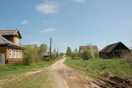 В селото може да се види кой си ...