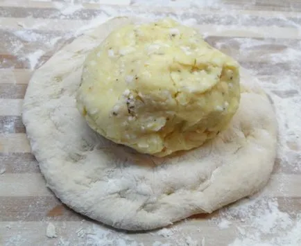 Delicious осетински пайове с различни пълнежи - как да готвят осетински пайове у дома