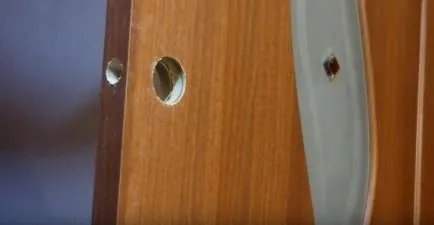 Каре в замъка интериорни врати с неговия ръце снимки, видео