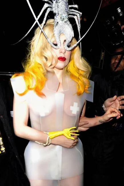 19 се образува пищен Lady Gaga, които доказват, че тя е от друга планета, umkra