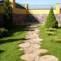 Garden пътя на намаляване на дърво