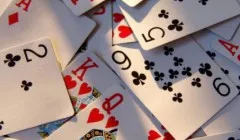 Какво, освен пари, загуба на карти