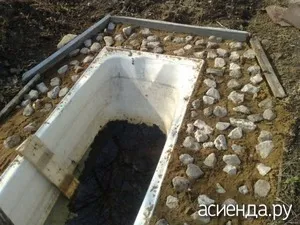 Декоративни езерце на старите бани