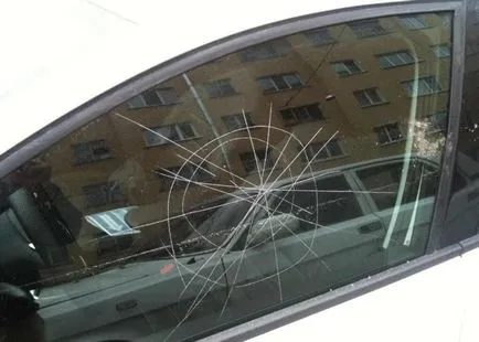 Как да се полира стъклото от надраскване
