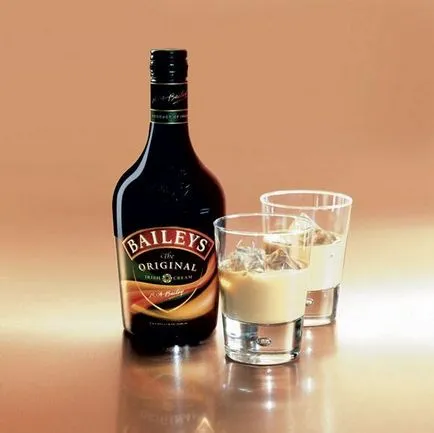 Как да се пие Baileys ликьорните как да се подаде, отколкото да закусят