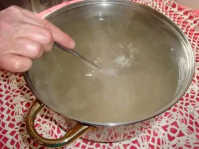Прах у дома