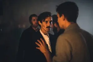 Как да заснеме филм на ужасите 