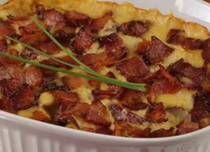 Картофи с бекон, печени във фурната - се готви у дома бързо и вкусно!