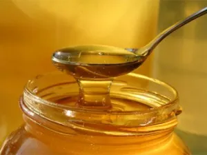 Маска за лице с мед в домашни условия