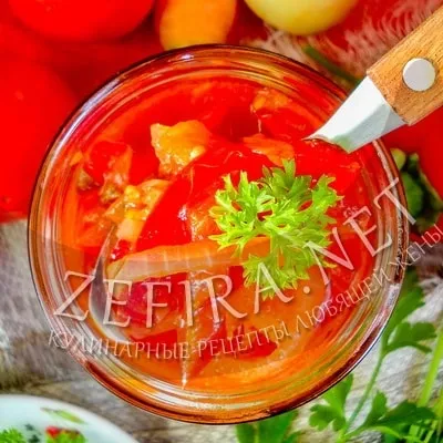 Зеленчукова салата от домати зимата, черен пипер, моркови и лук - рецепти любяща съпруга (празни през зимата) Зеленчукова салата през зимата на домати, чушки, моркови и лук - Рецепти любяща съпруга