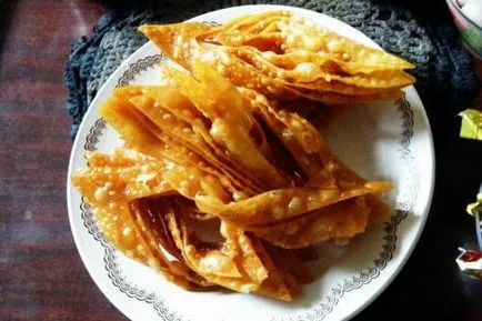 Баклава у дома usloviyah- най-вкусните стъпка по стъпка рецепти (у дома) Баклава у дома usloviyah- най-вкусните рецепти стъпка по стъпка