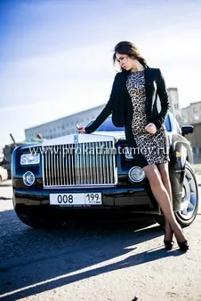 Наем на Rolls-Royce Phantom, да наемете Ролс Ройс с шофьор в Москва за сватба