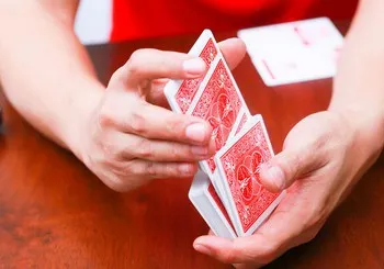 Методи за гадаене с карти за игра на любов и бъдеще