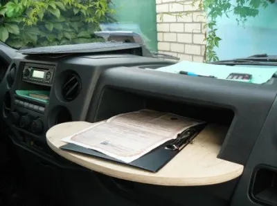 Таблица в колата с ръцете си, занаяти за автомобили (им) Таблица в колата си ръцете, занаяти за автомобили