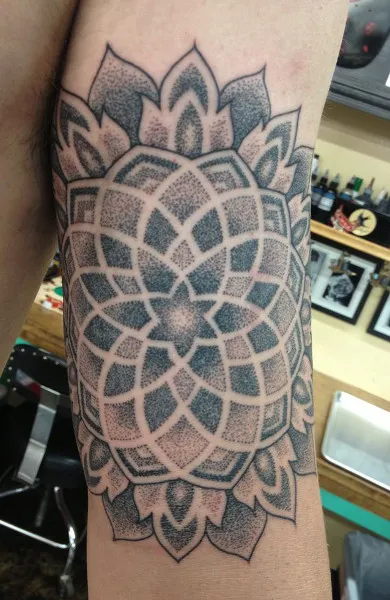 Татуировка стил dotvork (dotwork), снимки и скици татуировка (татуировка) Татуировка стил dotvork (dotwork), снимки и скици татуировка