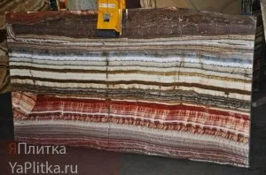 Видове и функции на плочи от естествен камък