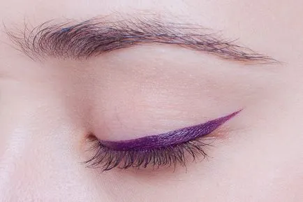 Eyeliner Очна линия Eyeliner Очна линия