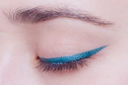 Eyeliner Очна линия Eyeliner Очна линия