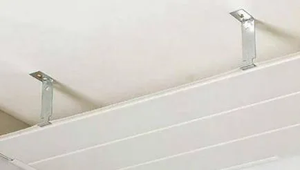 Как да слагам в ножница стените на пластмаса