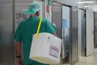 Как да се продаде на властите
