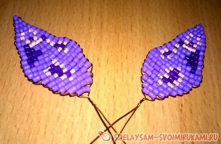Пано от мъниста, като