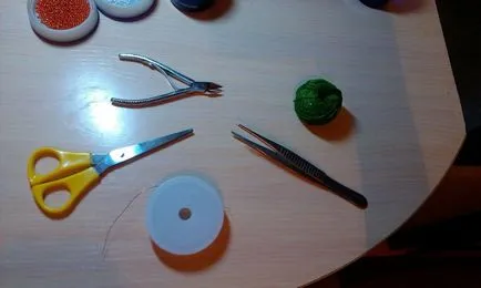Пано от мъниста, като Пано от мъниста, като