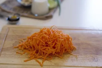 Салата с картофи и моркови