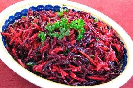 Салата с картофи и моркови