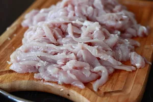 Пиле с чушки и гъби
