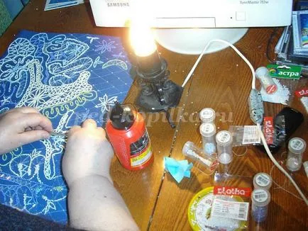 Пано от мъниста, като Пано от мъниста, като